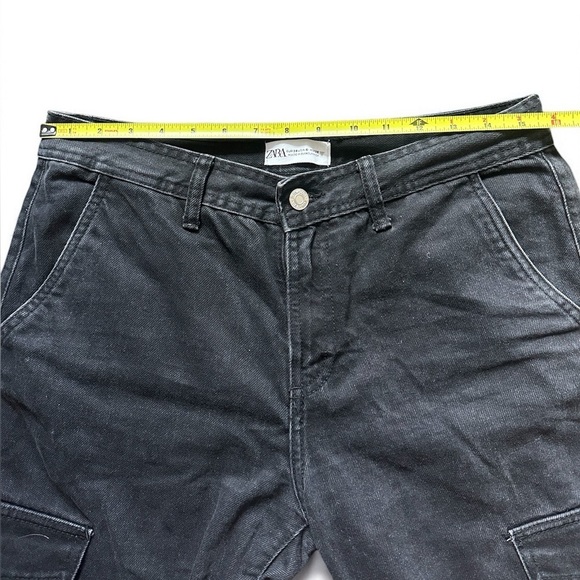 Zara Mid Waist Washed Black Denim Cargo Jeans US 6 - Picture 7 of 14